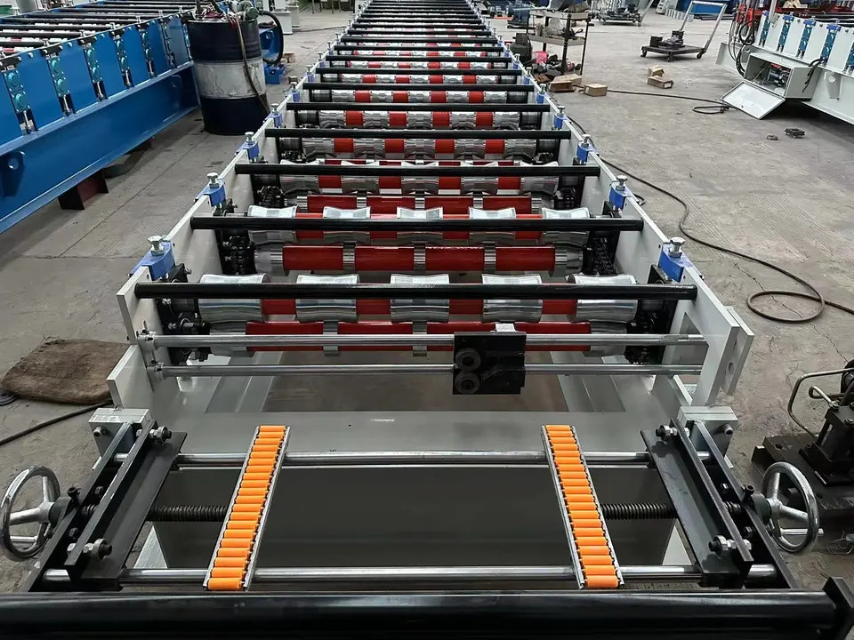 পোর্টেবল 1000mm PBR রোল সাবেক Ibr 686 হাই স্পিড রুফ টাইল মেকিং মেশিন