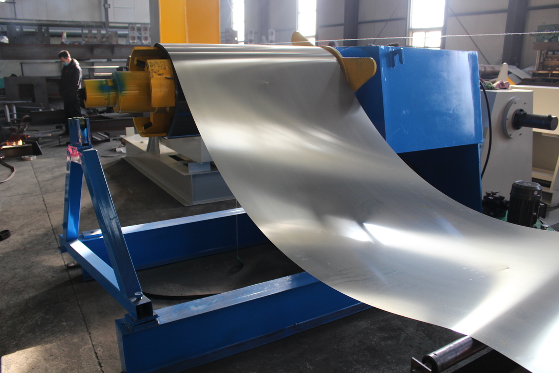 1200mm প্রস্থ 3-6mm ইস্পাত কয়েল উচ্চ গতির slicing উত্পাদন লাইন মেশিন সঙ্গে জলবাহী Uncoiler এবং Recoiler