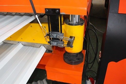 ধাতু ইস্পাত ছাদের জন্য Plc কন্ট্রোল 0.3mm ডাবল লেয়ার রোল ফর্মিং মেশিন